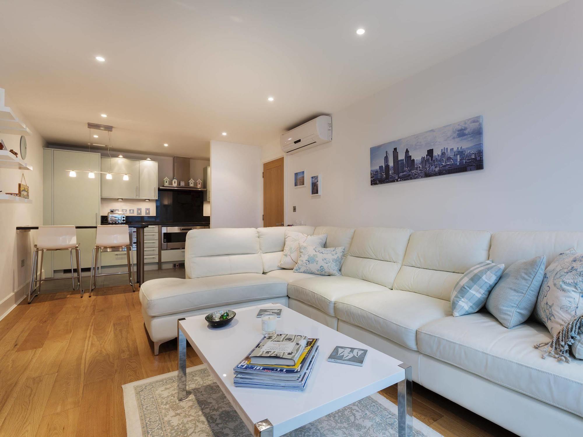 Appartamento Veeve - Modernist Wharf Londra Esterno foto